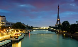 Cityscape Of Paris PG4GLA3