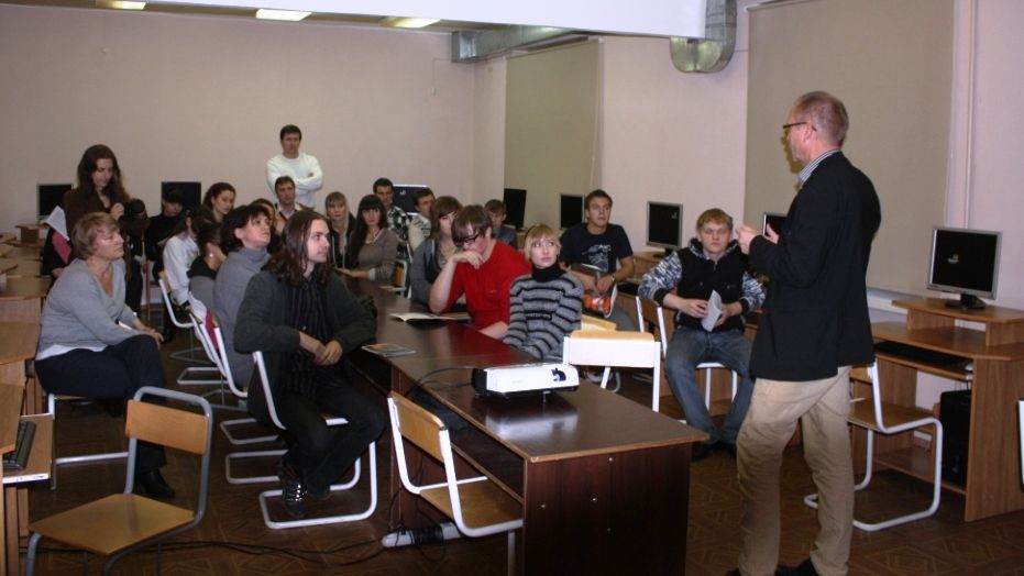Students at Kola Branch of St Petersburg Economic University in Apatity
