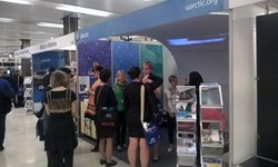 UArctic_Stand_EAIE2014_WP_20140918_10_24_35