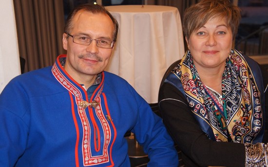 Klemet Erland Hætta, Mayor of Kautokeino municipality and leader of Avjuvarri Indigenous Region, and Jelena Porsanger, rector of Sami University College.