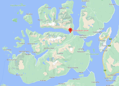 Ersfjordbotn school is situated a 30 minutes’ drive from the centre of Tromsø. 