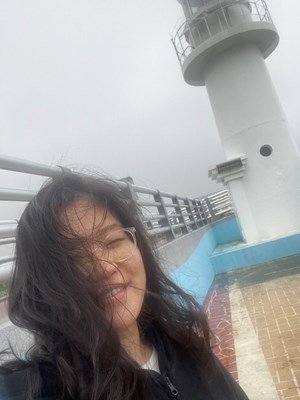 In front of the lighthouse. It rained a lot.